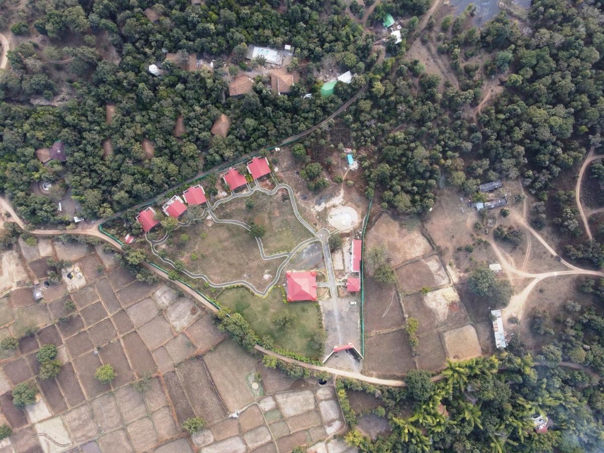 The Infinity Pench Resort Khawāsa 外观 照片