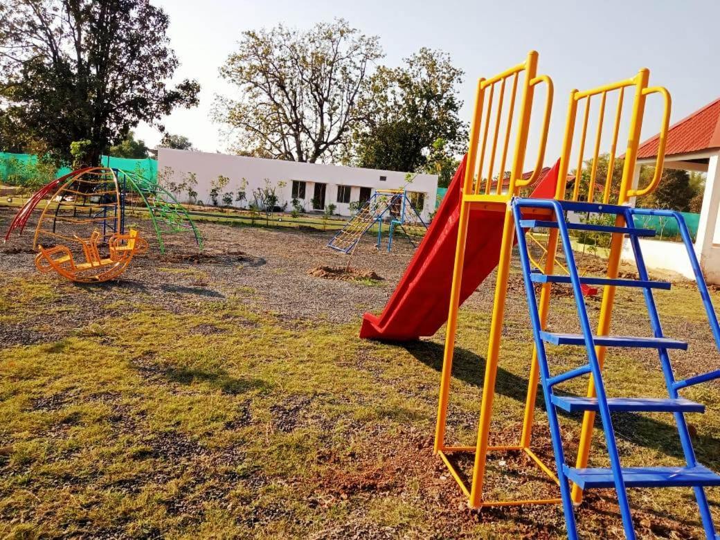 The Infinity Pench Resort Khawāsa 外观 照片